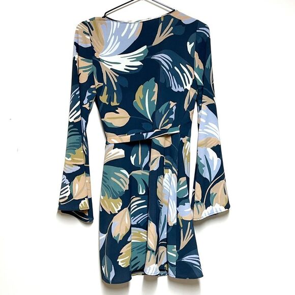 NWOT Revolve Amanda Uprichard Jillian Navy Leaf Print Long Sleeve Wrap Dress XS - Picture 6 of 8